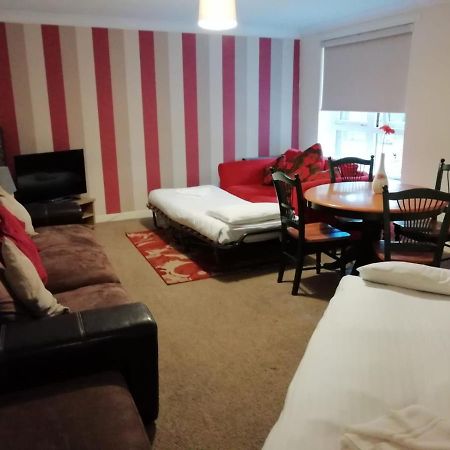 Wallace Budget Rooms กลาสโกว์ ภายนอก รูปภาพ