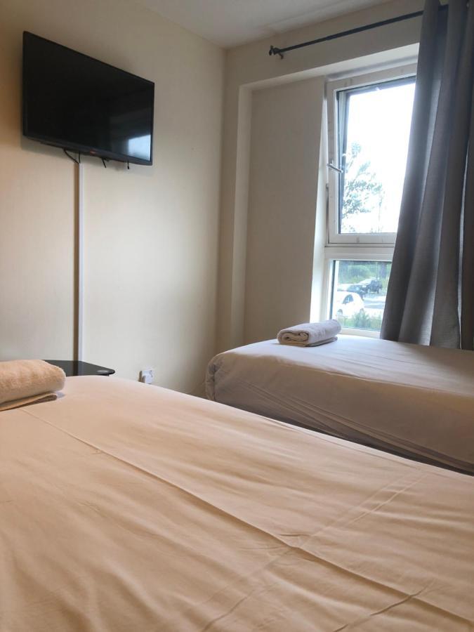 Wallace Budget Rooms กลาสโกว์ ภายนอก รูปภาพ
