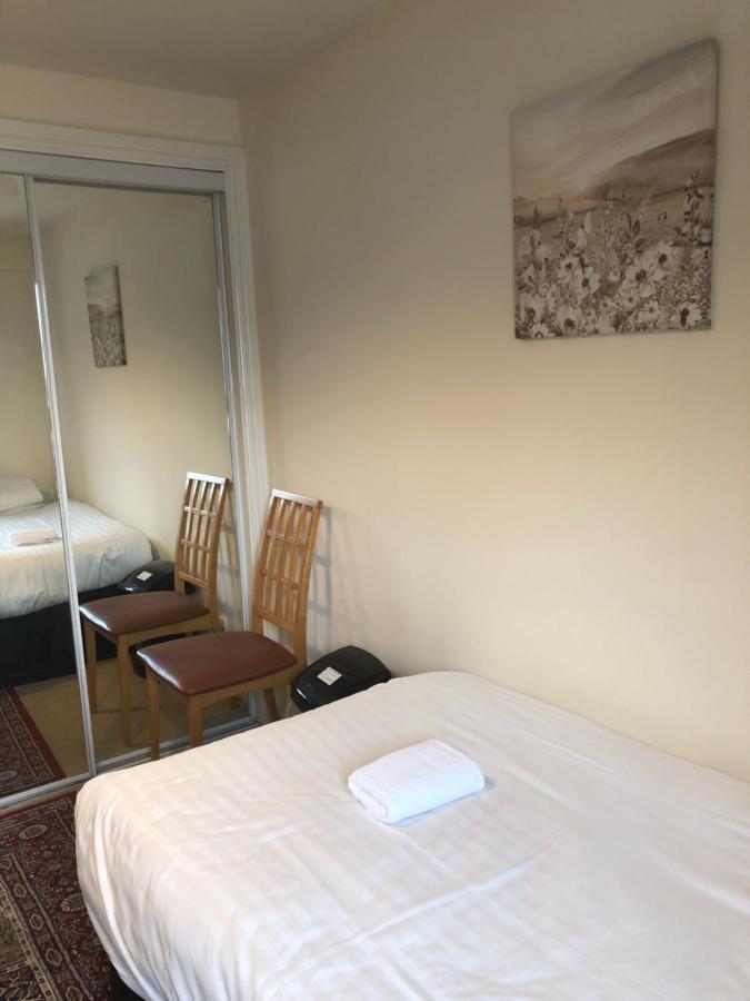 Wallace Budget Rooms กลาสโกว์ ภายนอก รูปภาพ